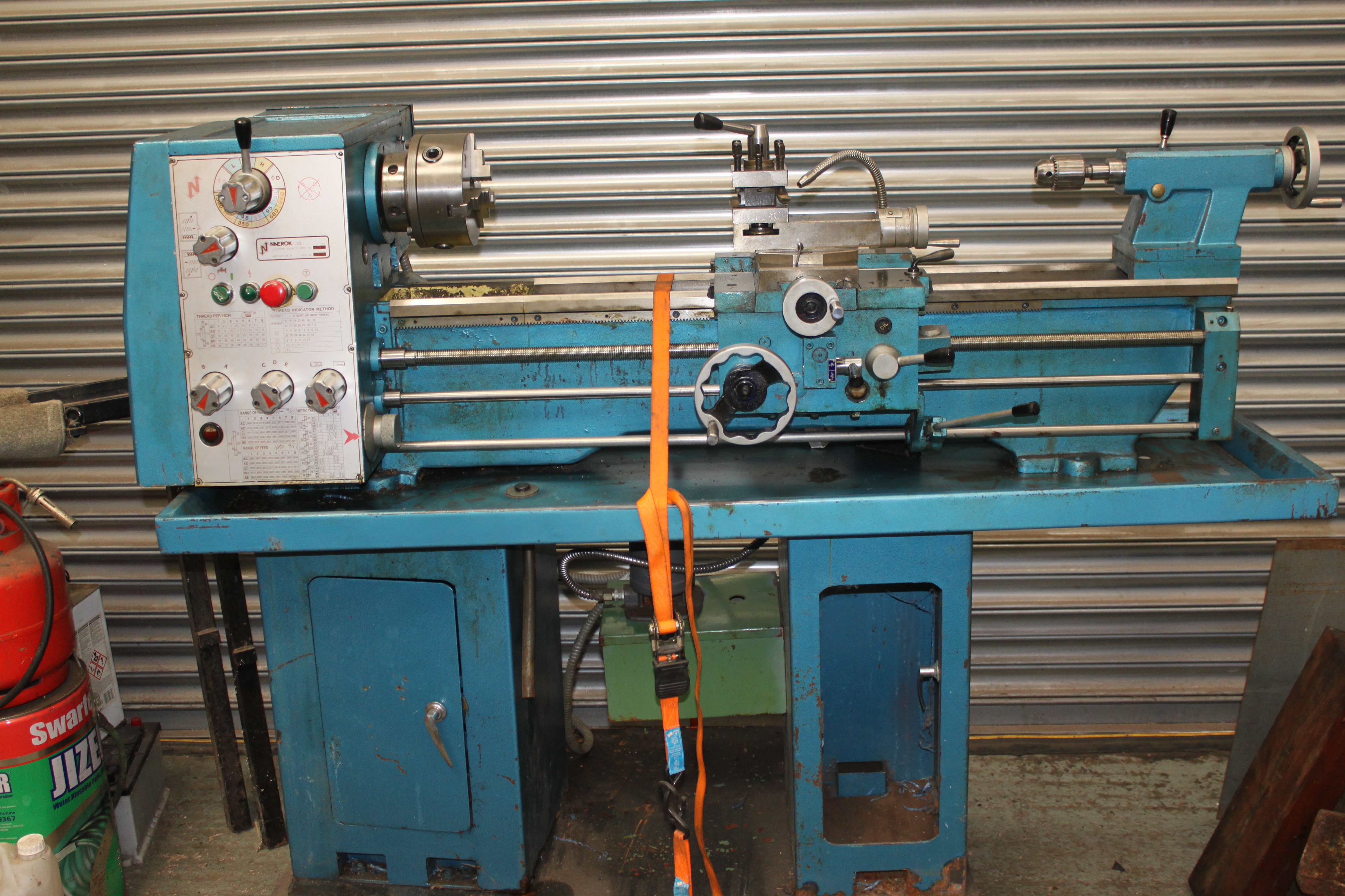 Naerok SSB-160A Metal Turning Lathe On Stand With Accessories
